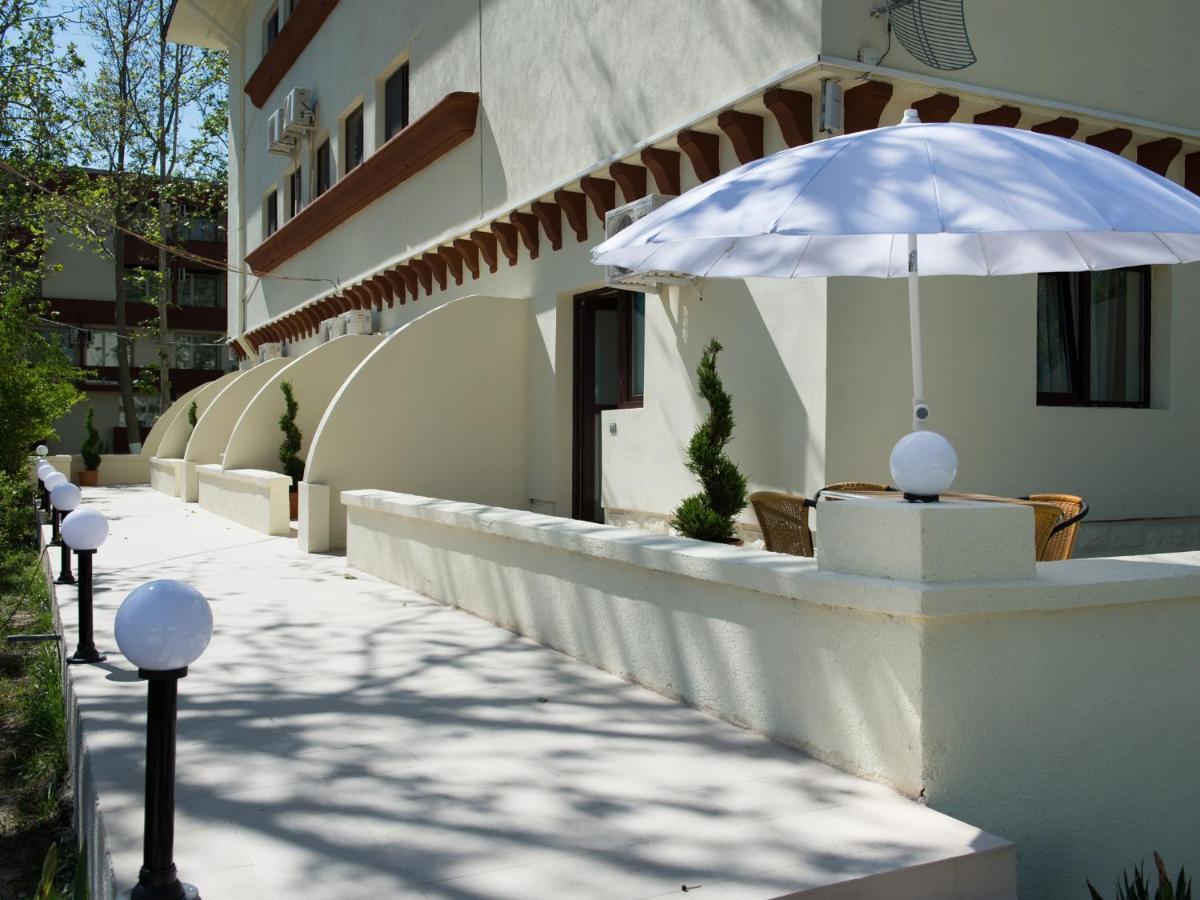 Complex Mediteranean Mamaia Buitenkant foto