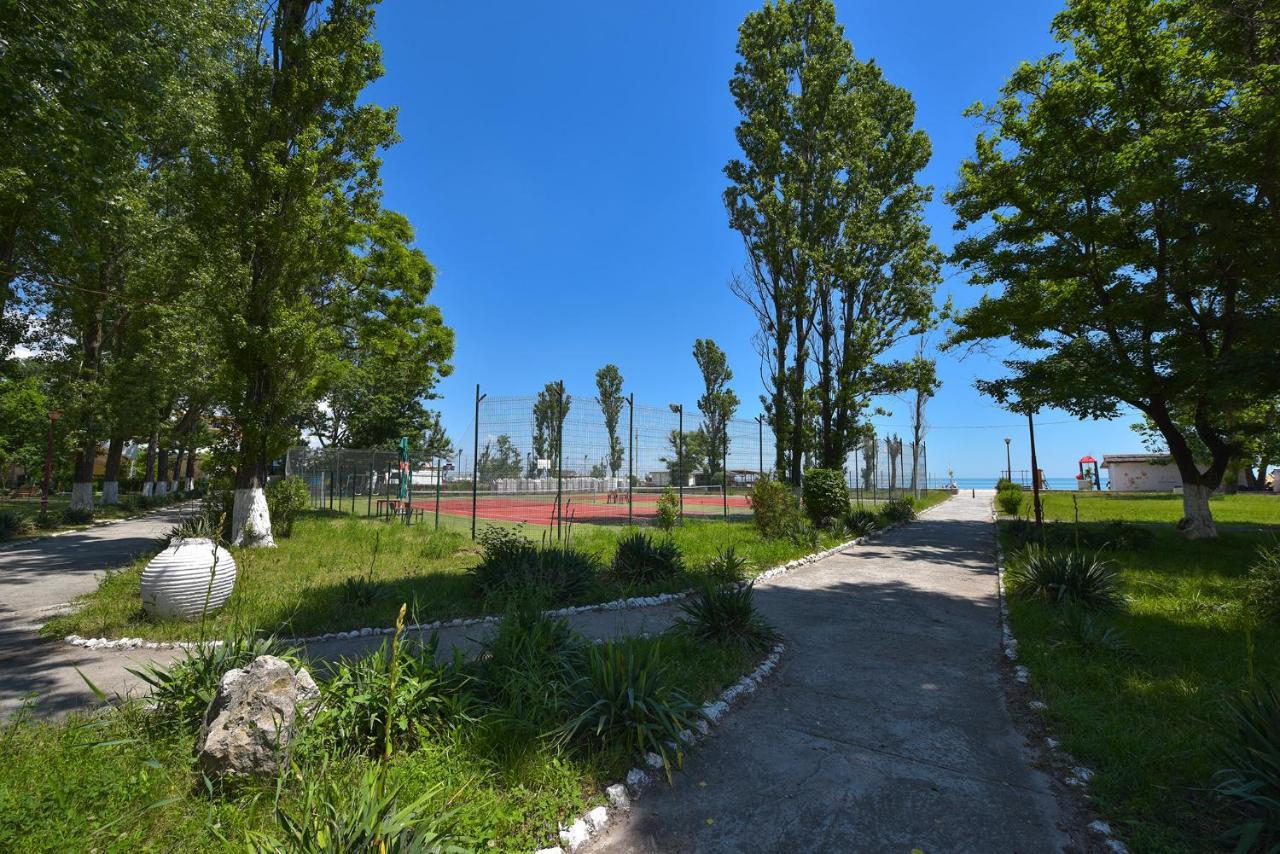 Complex Mediteranean Mamaia Buitenkant foto